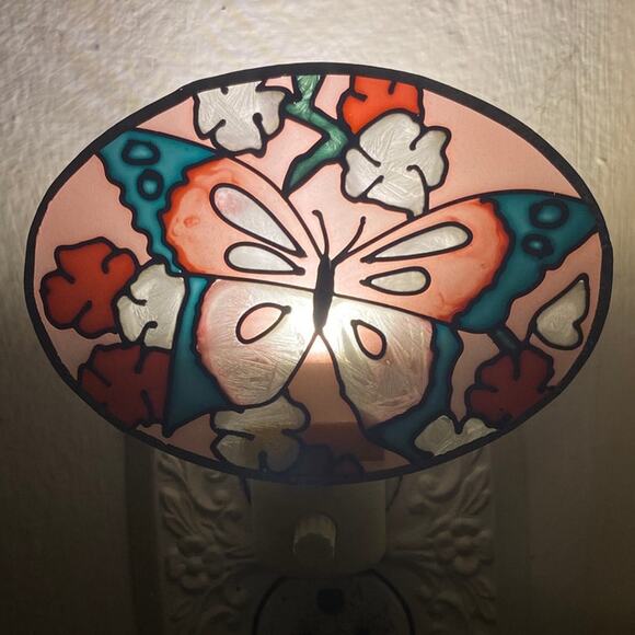 Vintage Stained Glass Night Light Butterfly Floral Flower Oval Plug In Tested - Picture 1 of 10